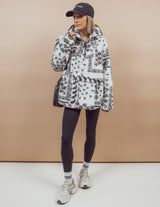 Tari Sherpa Pullover