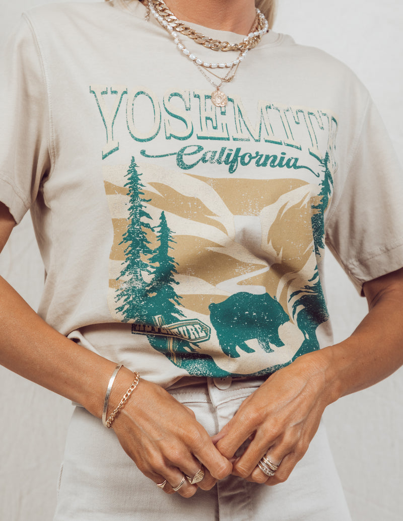 Yosemite California Graphic Tee