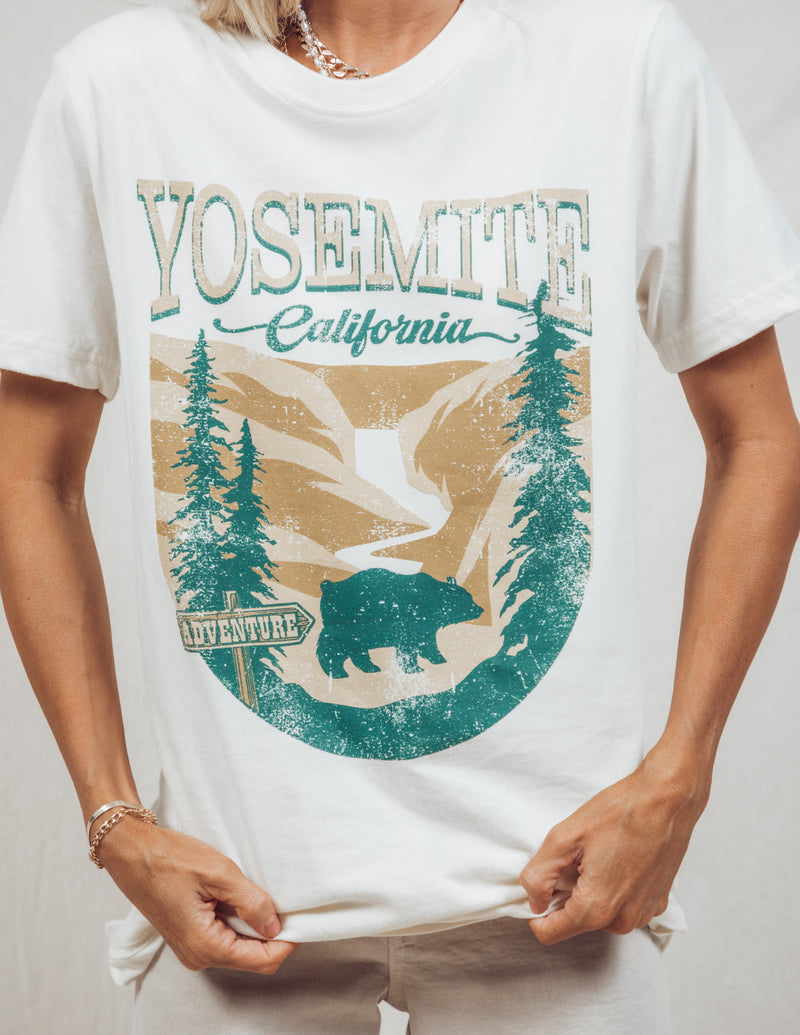 Yosemite California Graphic Tee